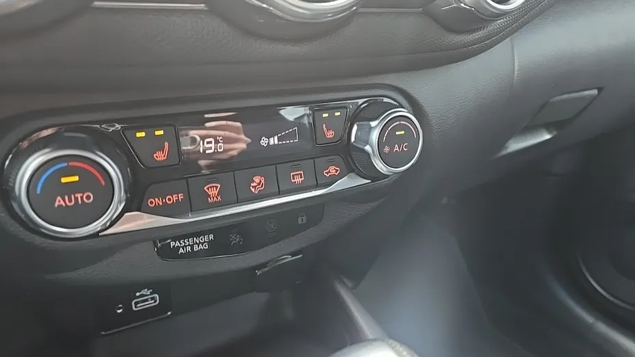 NISSAN Juke Juke 1.0 DIG-T Acenta