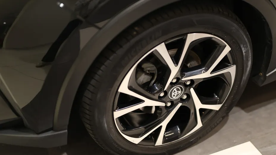 TOYOTA C-HR C-HR 1.8 Hybrid Style