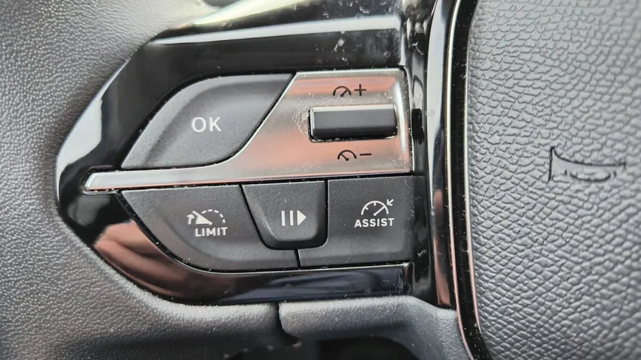 PEUGEOT 308 308 SW 1.2 PureTech GPF Allure S&S EAT8