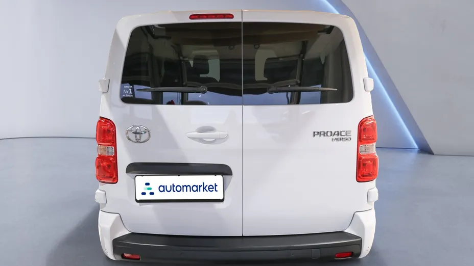 TOYOTA Proace Verso Proace Verso 2.0 D4-D Long Business