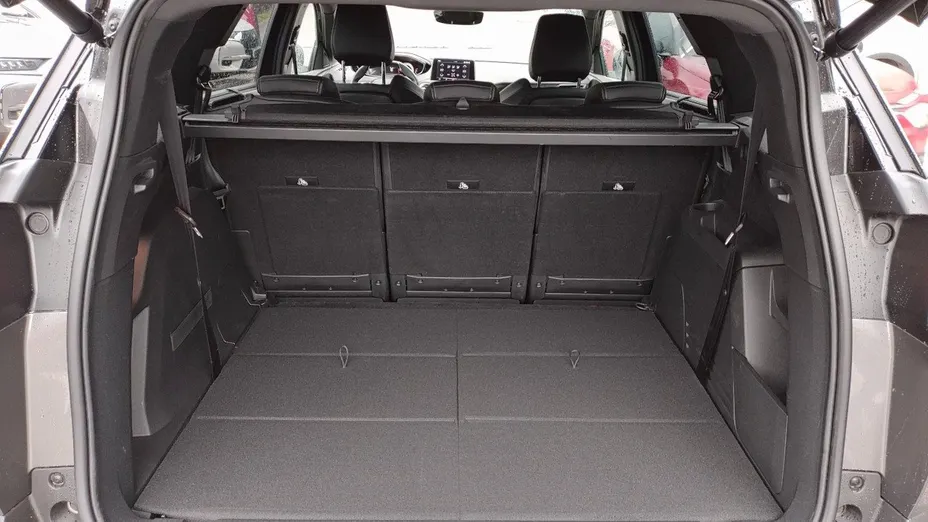 PEUGEOT 5008 5008 1.5 BlueHDi GT S&S EAT8