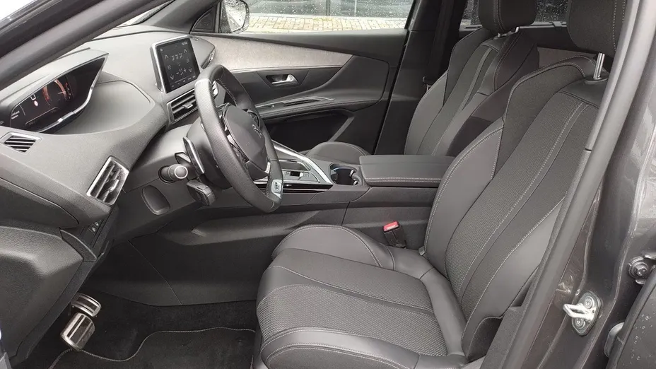 PEUGEOT 5008 5008 1.5 BlueHDi GT S&S EAT8