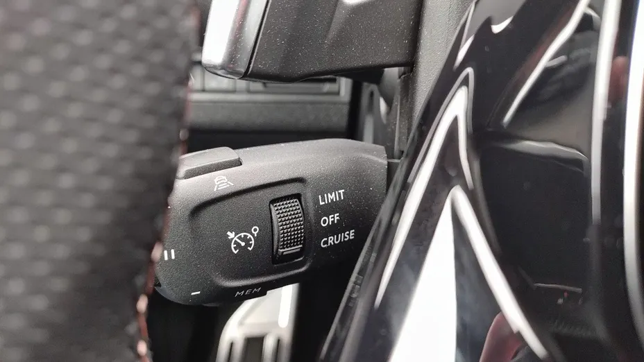 PEUGEOT 5008 5008 1.5 BlueHDi GT S&S EAT8