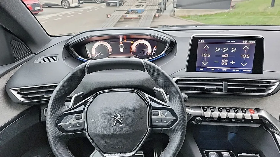 PEUGEOT 3008 3008 1.2 PureTech GT S&S EAT8