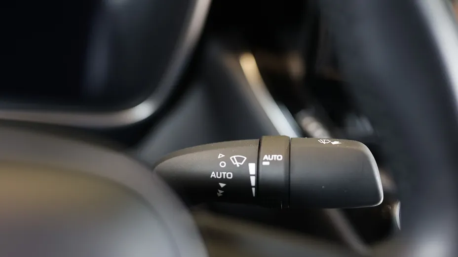 TOYOTA Corolla Corolla 1.8 Hybrid Comfort