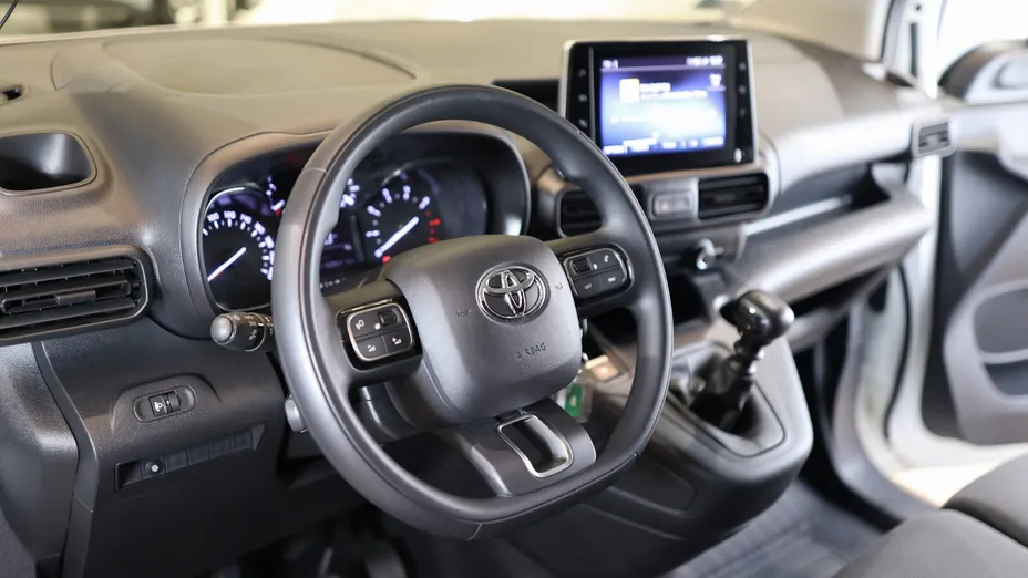 TOYOTA Proace City Proace City 1.5 D-4D Long 2,4t Active