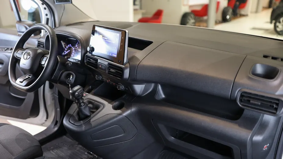 TOYOTA Proace City Proace City 1.5 D-4D Long 2,4t Active