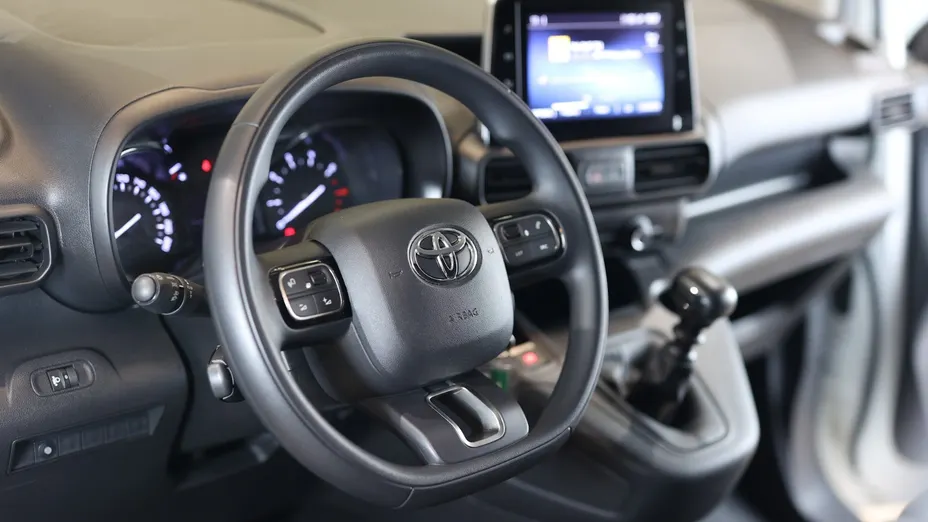 TOYOTA Proace City Proace City 1.5 D-4D Long 2,4t Active