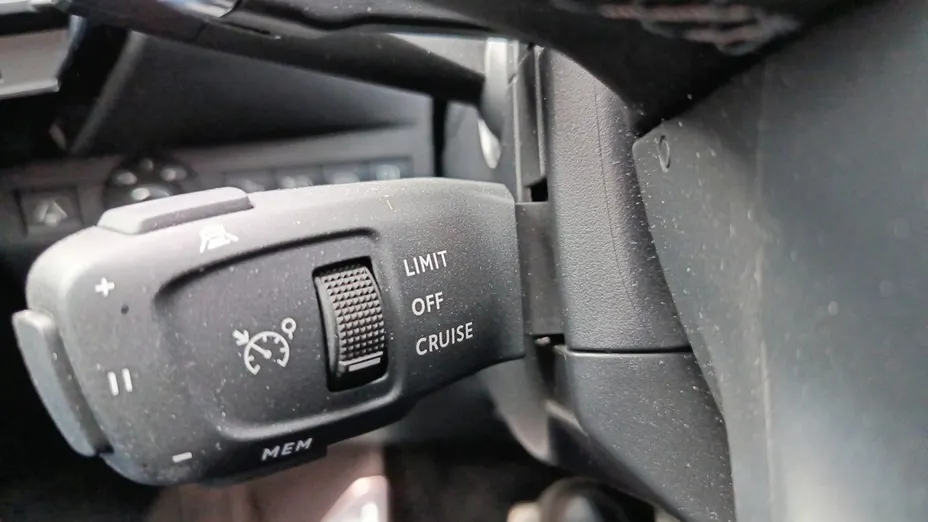 DS DS7 DS 7 1.6 E-Tense 4x4 Opera aut