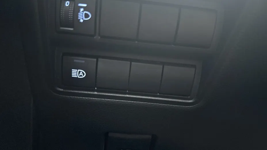 TOYOTA Yaris Yaris 1.5 Comfort