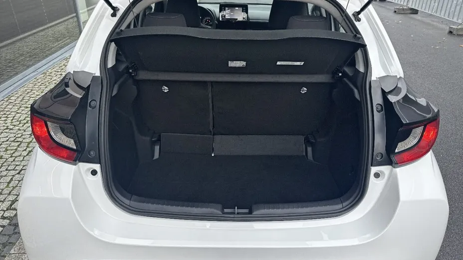 TOYOTA Yaris Yaris 1.5 Comfort