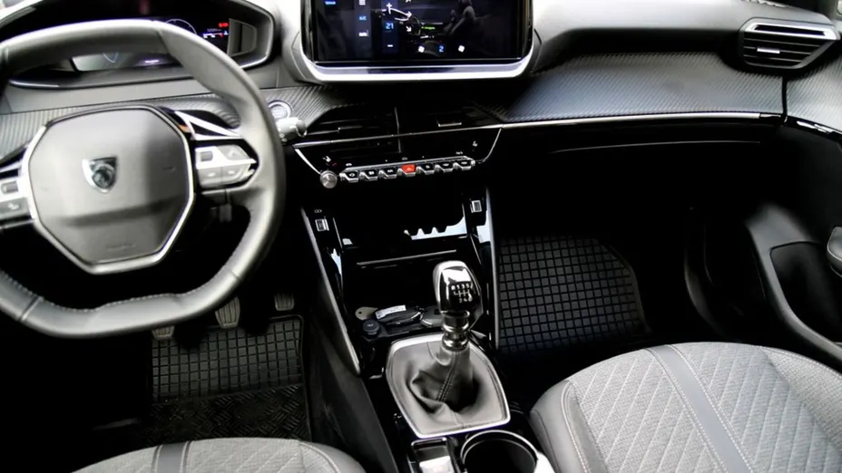 PEUGEOT 208 208 1.2 PureTech Allure S&S