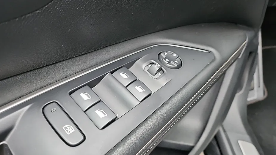 PEUGEOT 5008 5008 1.6 PureTech GT S&S EAT8