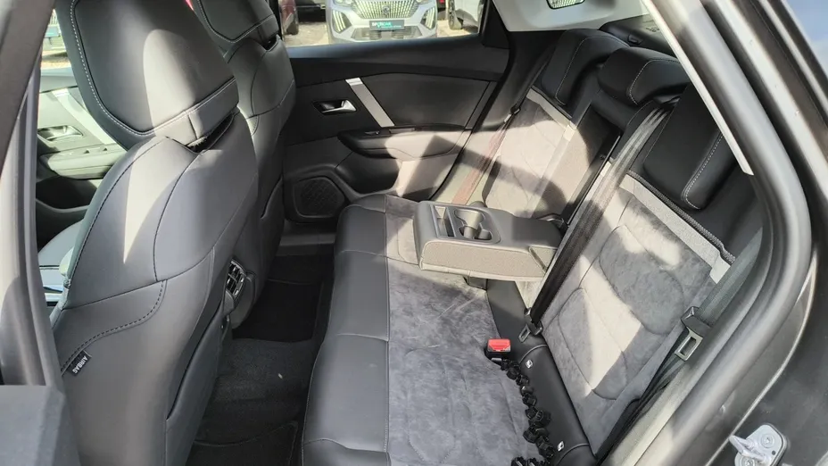 CITROEN C4 X C4 X 1.2 mHEV Max eDCT6