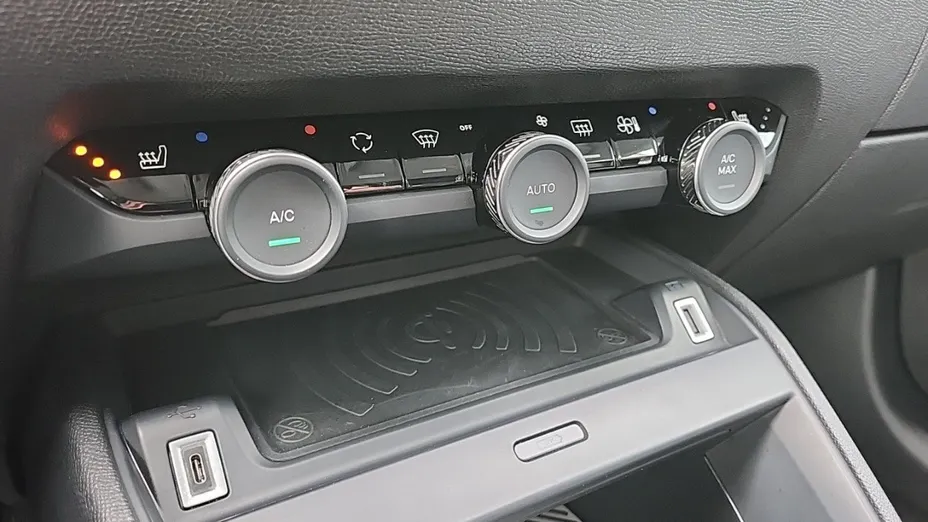 CITROEN C4 C4 1.2 PureTech Max S&S EAT8