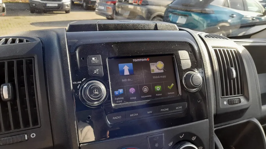 PEUGEOT Boxer Boxer 333 BlueHDi L2H2 Pro