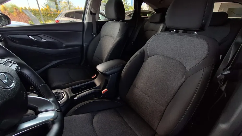 HYUNDAI i30 i30 1.5 T-GDI 48V Smart DCT