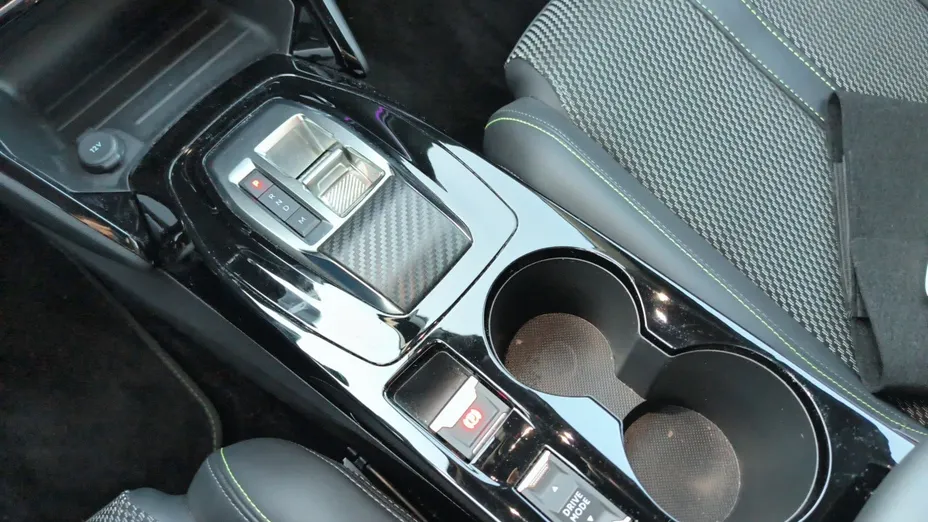 PEUGEOT 2008 2008 1.2 PureTech GT S&S EAT8