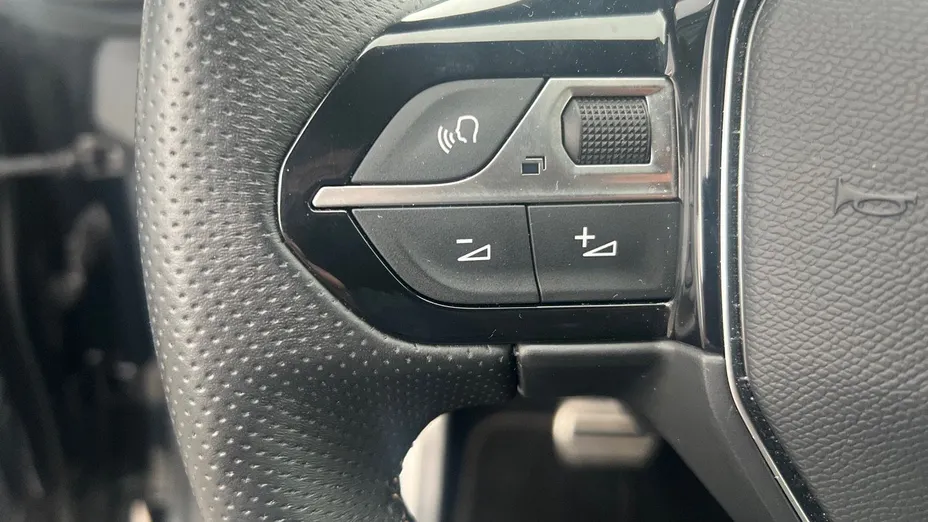 PEUGEOT 5008 5008 1.5 BlueHDi GT S&S EAT8