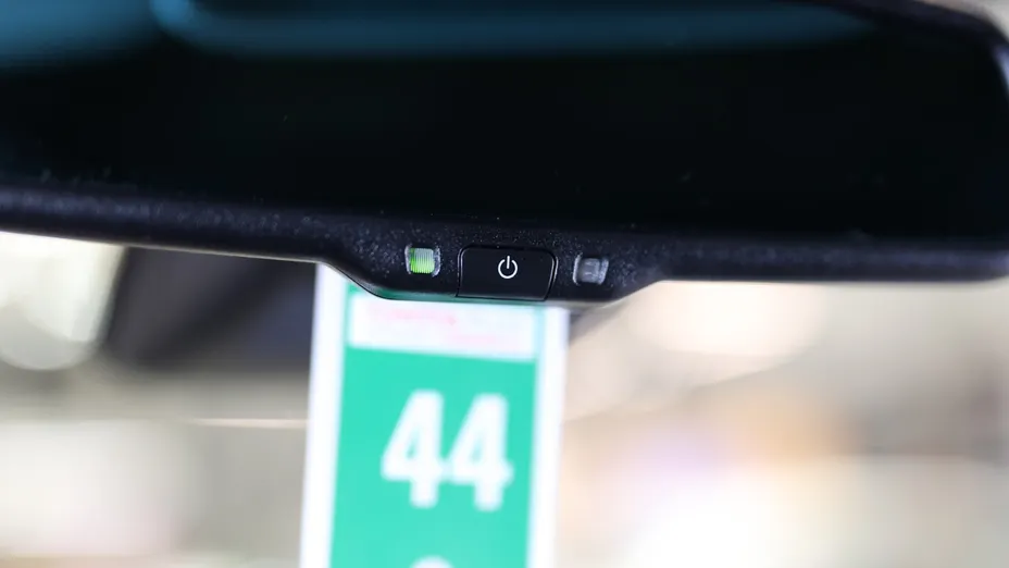 NISSAN Qashqai Qashqai 1.3 DIG-T N-Connecta DCT