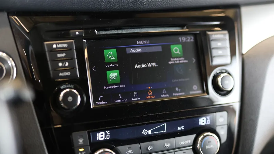 NISSAN Qashqai Qashqai 1.3 DIG-T N-Connecta DCT