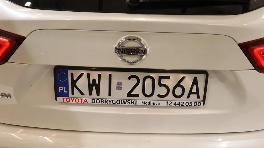 NISSAN Qashqai Qashqai 1.3 DIG-T N-Connecta DCT