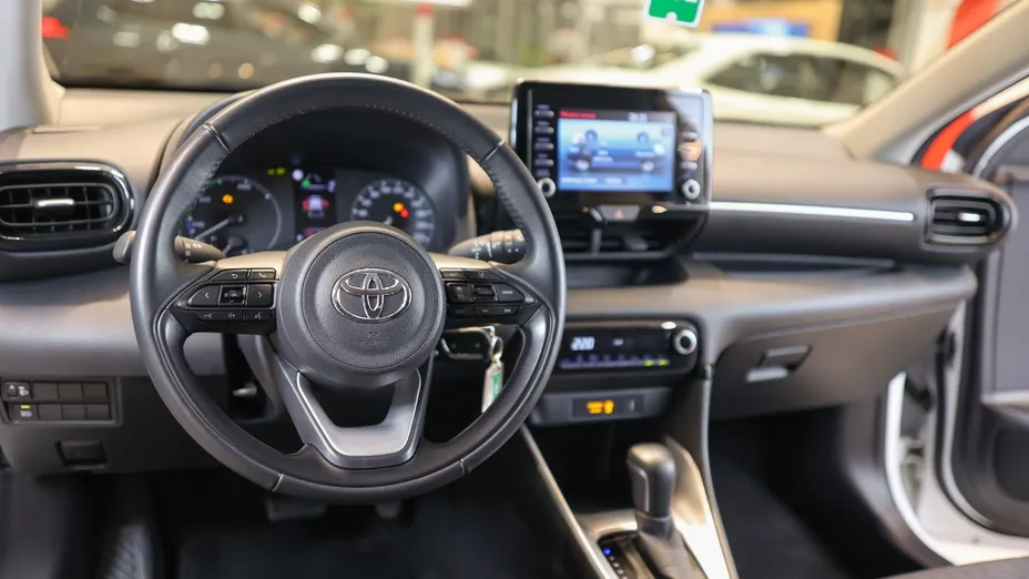 TOYOTA Yaris Yaris Hybrid 1.5 Comfort