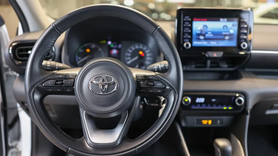 TOYOTA Yaris Yaris Hybrid 1.5 Comfort