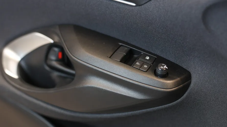 TOYOTA Yaris Yaris Hybrid 1.5 Comfort