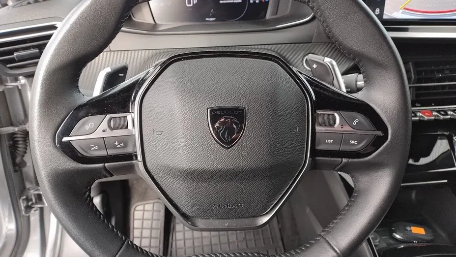 PEUGEOT 2008 2008 1.2 PureTech Allure S&S EAT8