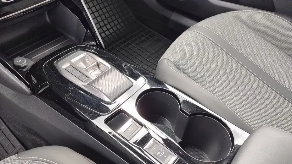 PEUGEOT 2008 2008 1.2 PureTech Allure S&S EAT8