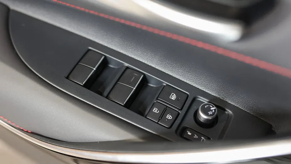 TOYOTA Corolla Corolla 1.8 Hybrid GR Sport