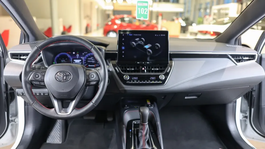 TOYOTA Corolla Corolla 1.8 Hybrid GR Sport