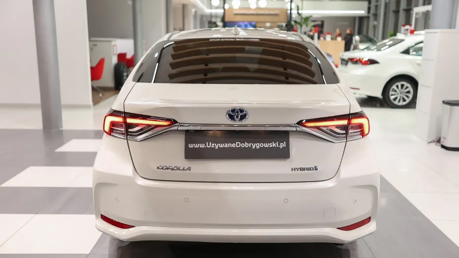 TOYOTA Corolla Corolla 1.8 Hybrid Executive