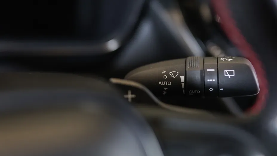 TOYOTA Corolla Corolla 2.0 Hybrid GR Sport Dynamic