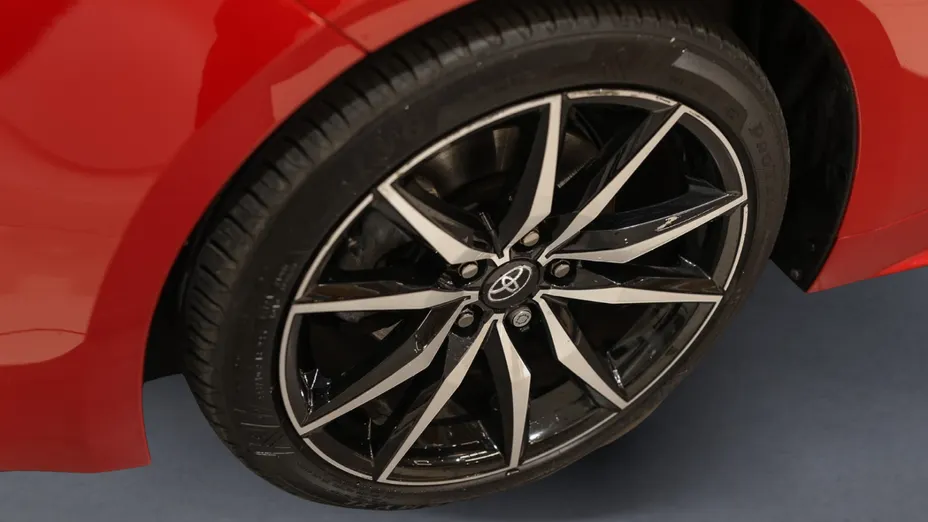 TOYOTA Corolla Corolla 2.0 Hybrid GR Sport Dynamic