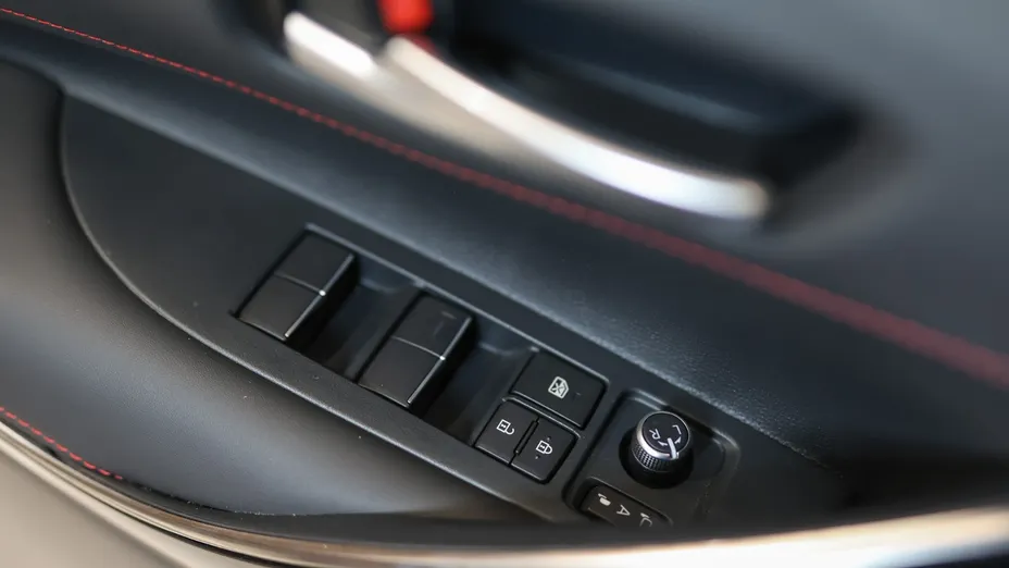 TOYOTA Corolla Corolla 2.0 Hybrid GR Sport Dynamic