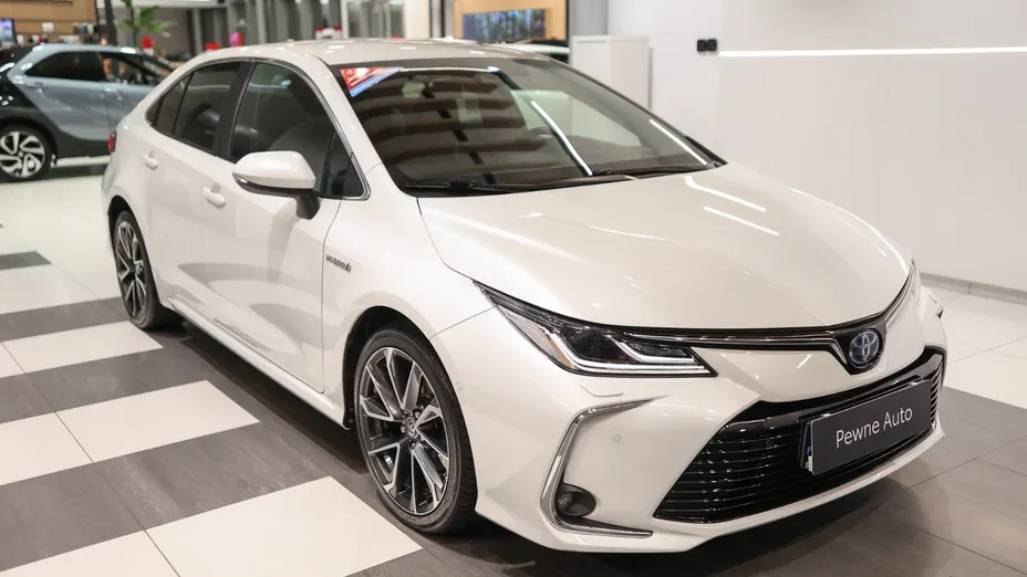 TOYOTA Corolla Corolla 1.8 Hybrid Executive