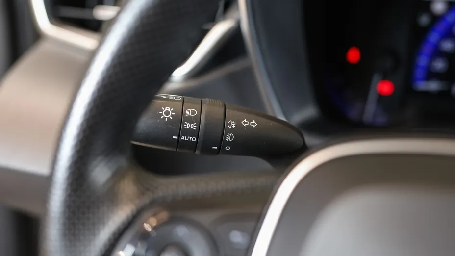 TOYOTA Corolla Corolla 1.8 Hybrid Executive