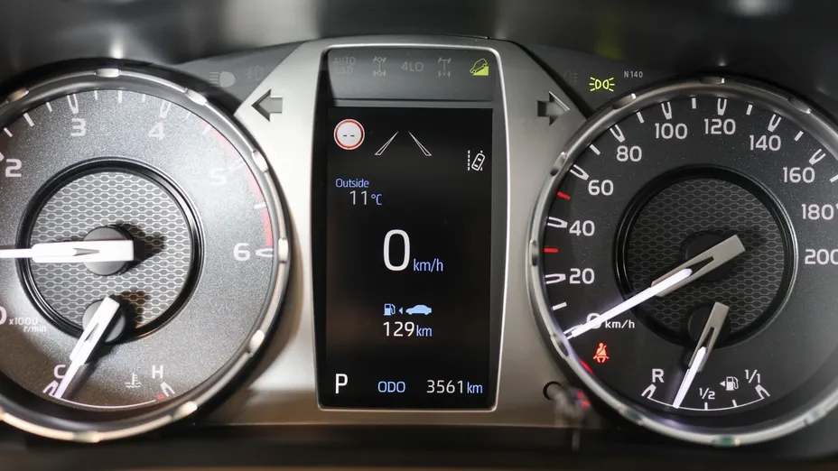 TOYOTA HiLux Hilux 2.8 D-4D mHEV Double Cab Executive 4x4 aut