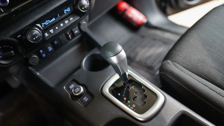 TOYOTA HiLux Hilux 2.8 D-4D mHEV Double Cab Executive 4x4 aut