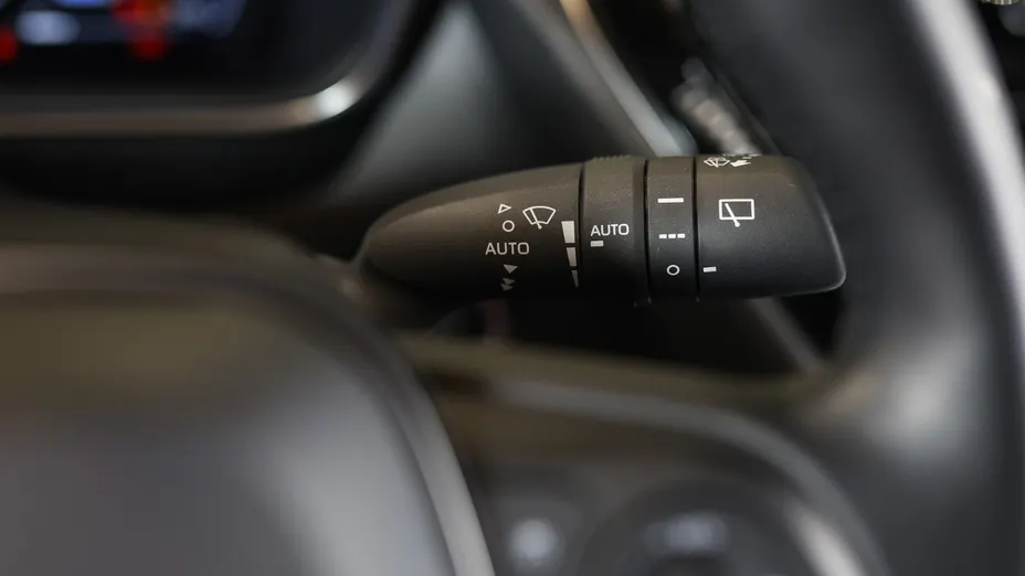 TOYOTA Corolla Corolla 1.8 Hybrid Style