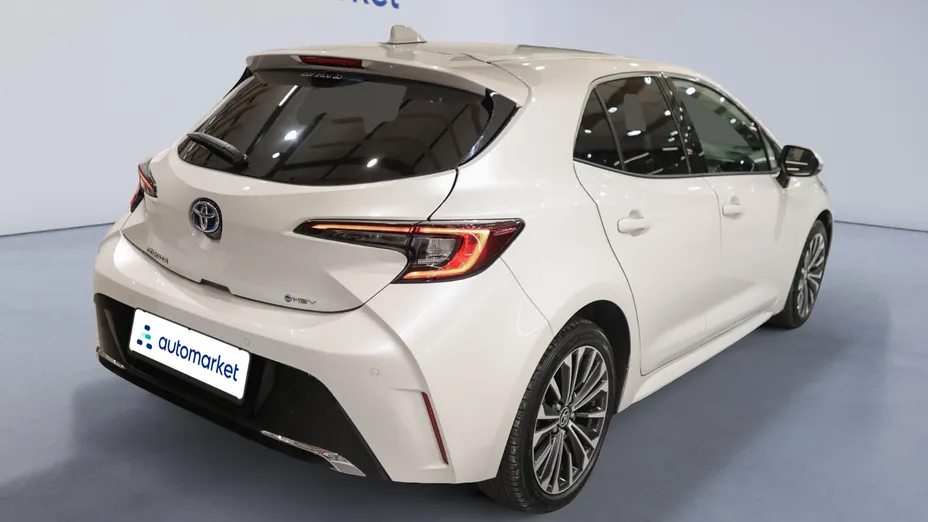 TOYOTA Corolla Corolla 1.8 Hybrid Style