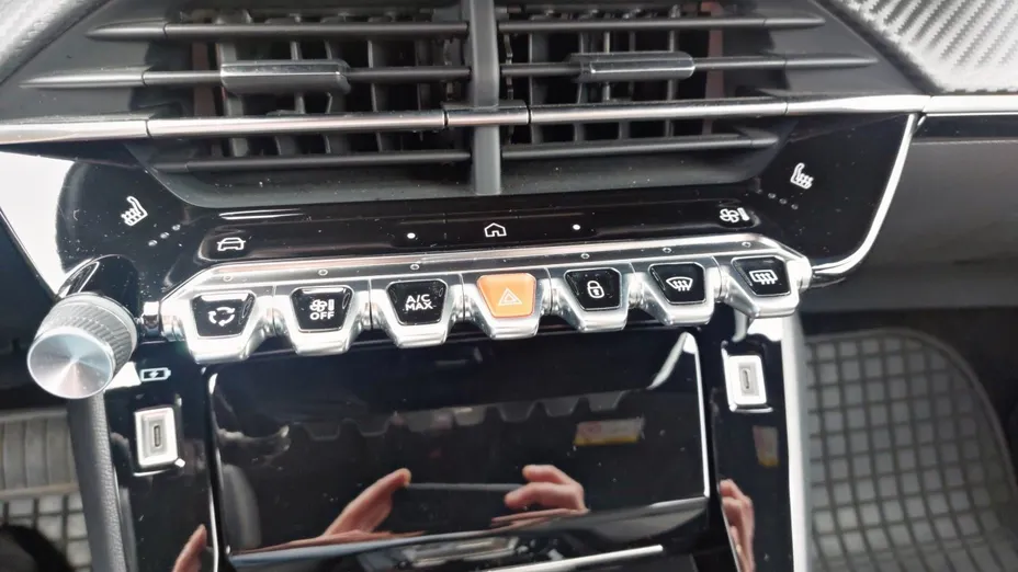 PEUGEOT 2008 2008 1.2 PureTech Allure S&S EAT8