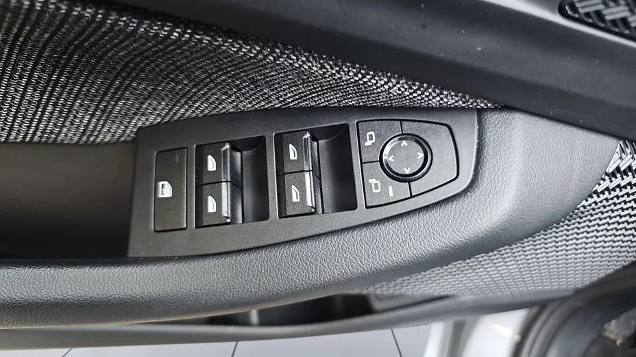 BMW Seria 2 218i aut