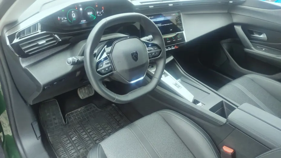 PEUGEOT 308 308 1.2 PureTech Allure S&S EAT8