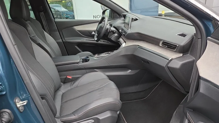 PEUGEOT 5008 5008 1.5 BlueHDi GT S&S EAT8