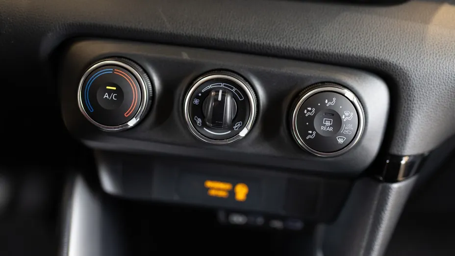 TOYOTA Yaris Yaris 1.5 Comfort