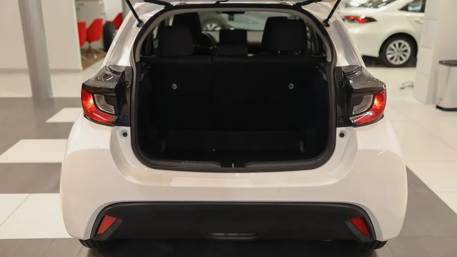 TOYOTA Yaris Yaris 1.5 Comfort