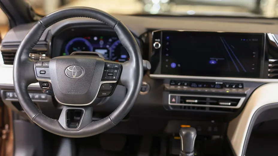 TOYOTA Camry Camry 2.5 Hybrid Dynamic Force Executive e-CVT